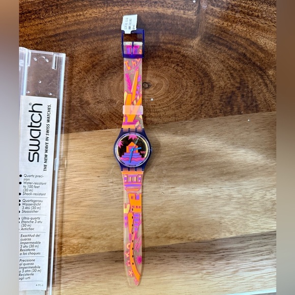 Swatch Gent RARA AVIS GV103 - Picture 1 of 2